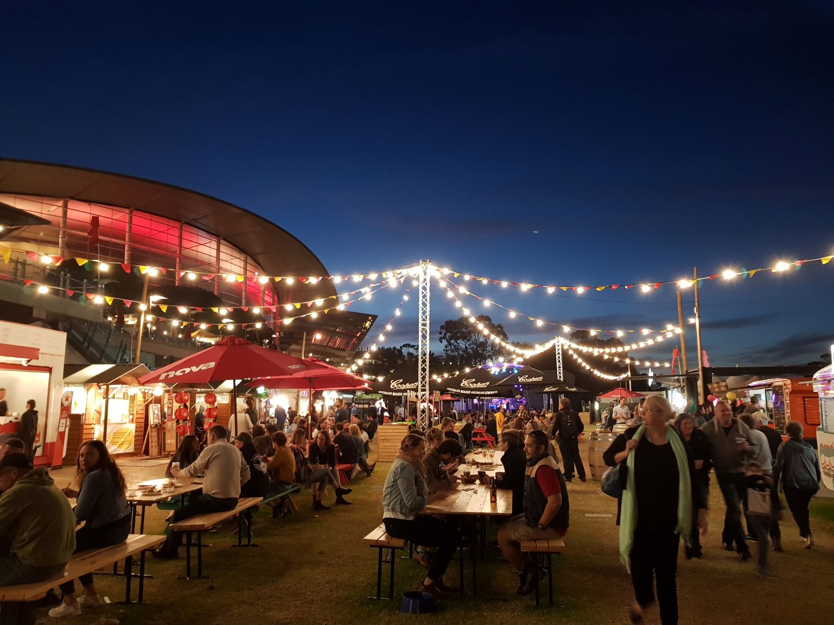 Images Apollo Lighting Service