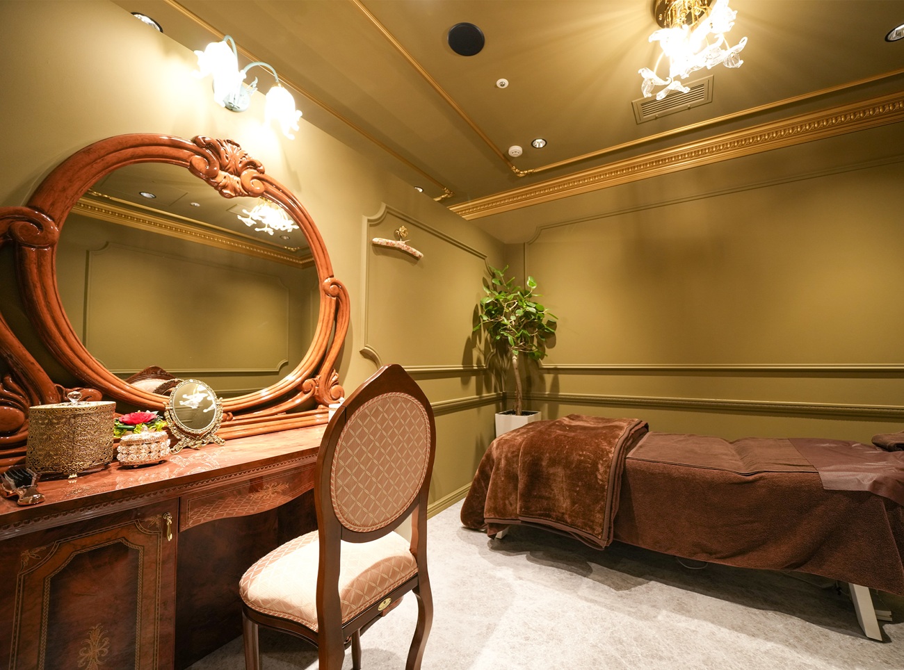 Images 花蔵 浦和コルソ店