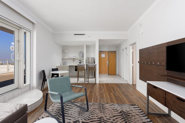 Images Holiday Inn Express Pensacola Beach by IHG