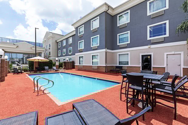 Images Holiday Inn Express Harvey-Marrero by IHG