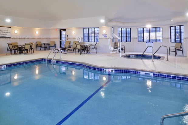 Images Staybridge Suites Rochester - Commerce Dr NW by IHG