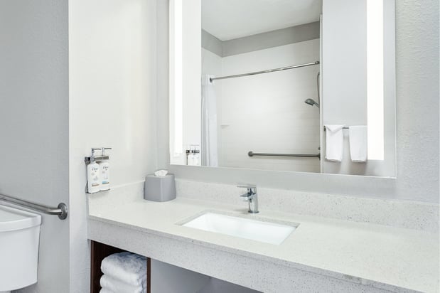 Images Holiday Inn Express & Suites Carmel North - Westfield by IHG