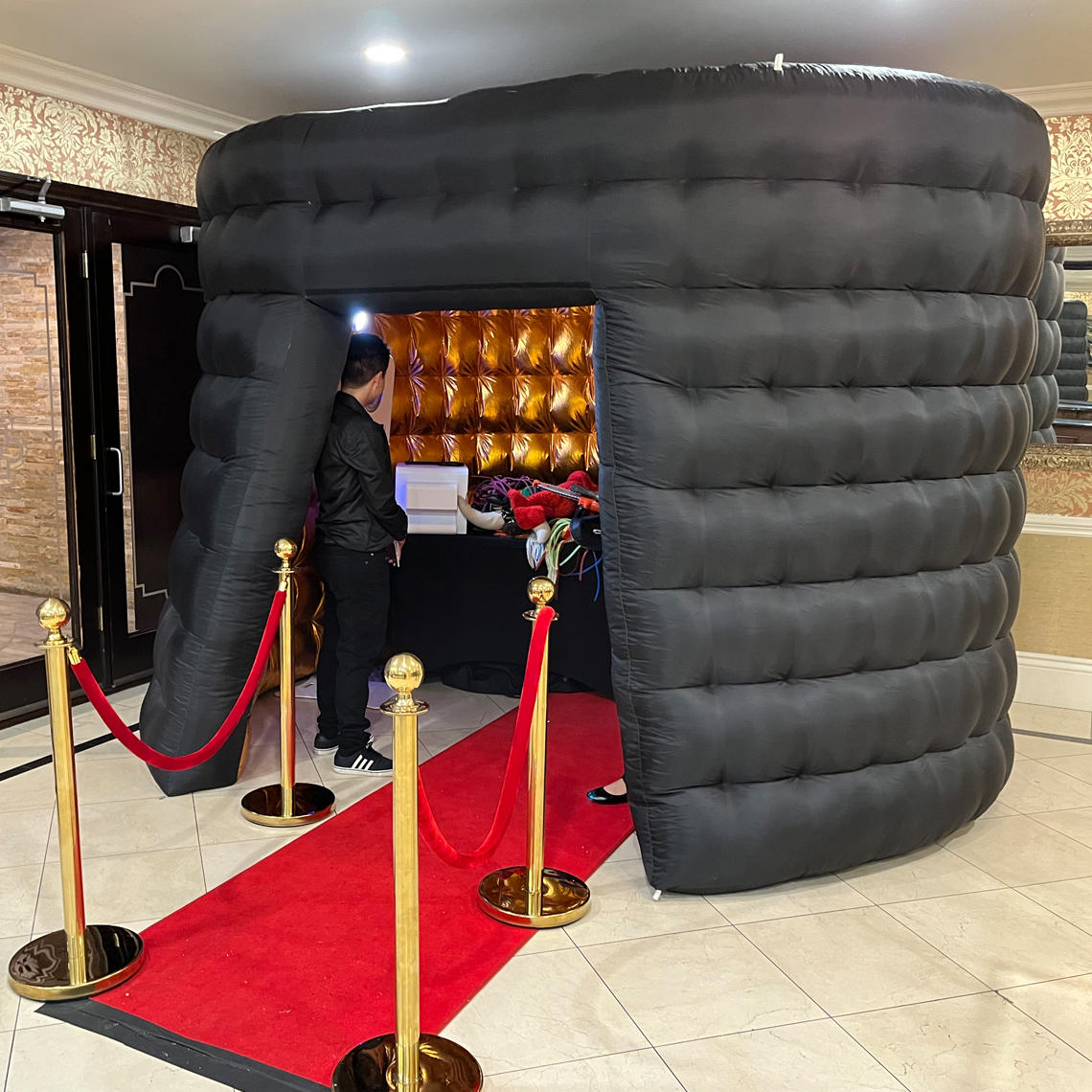 Allyance Entertainment - photo booth