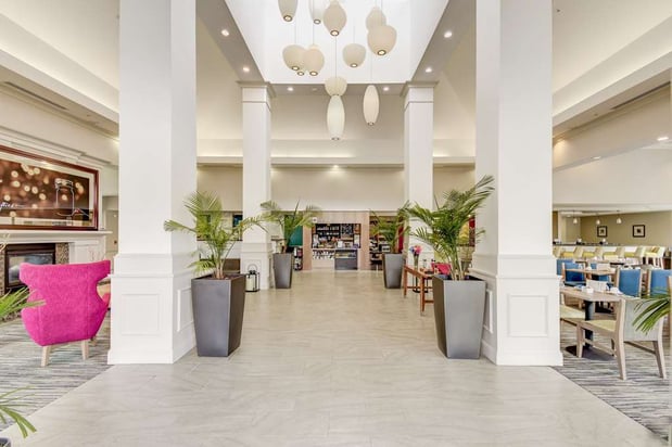 Images Hilton Garden Inn Waldorf