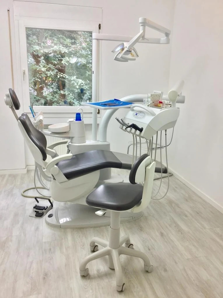 Praxis für Zahnheilkunde Stefan Ertl, Rosenheimer Landstraße 75B in Ottobrunn