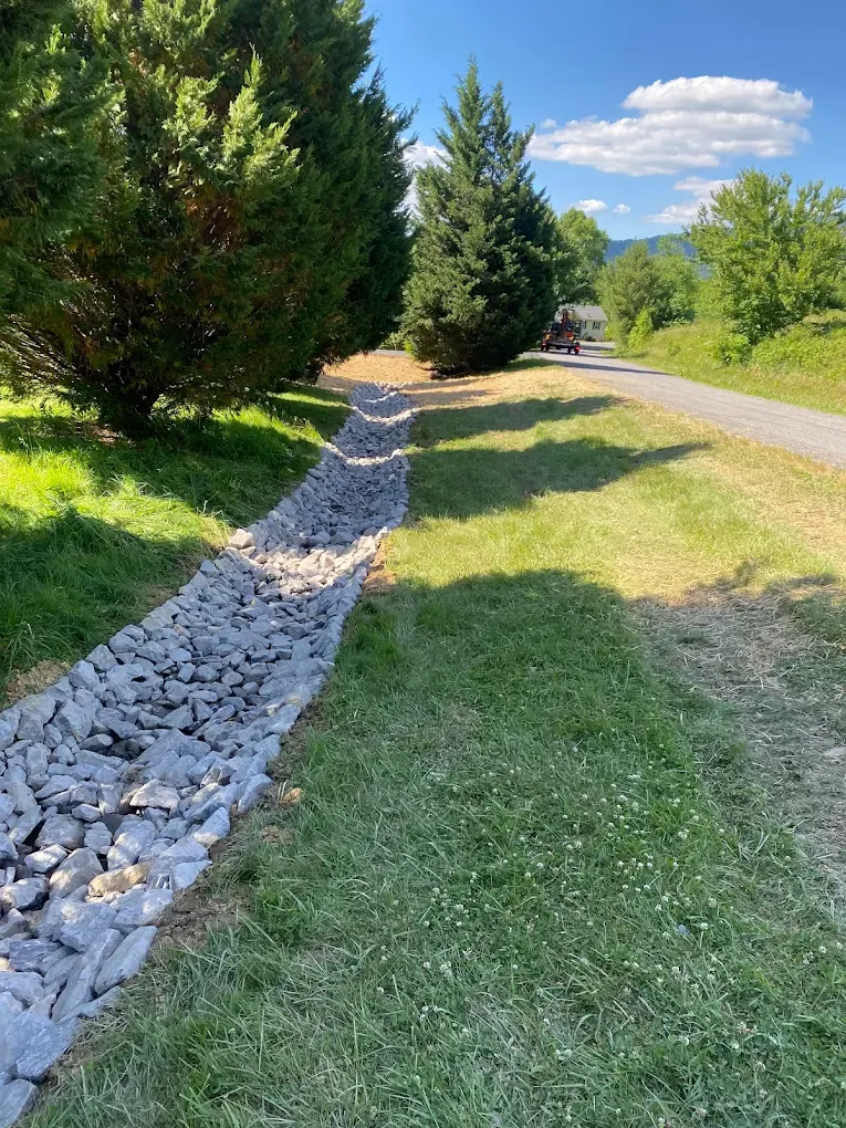 Leveritt Trucking & Excavation Image