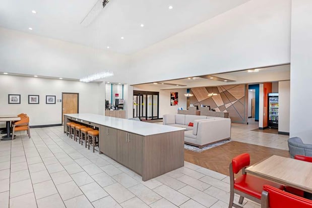 Images Best Western Plus Executive Residency Carlsbad Hotel