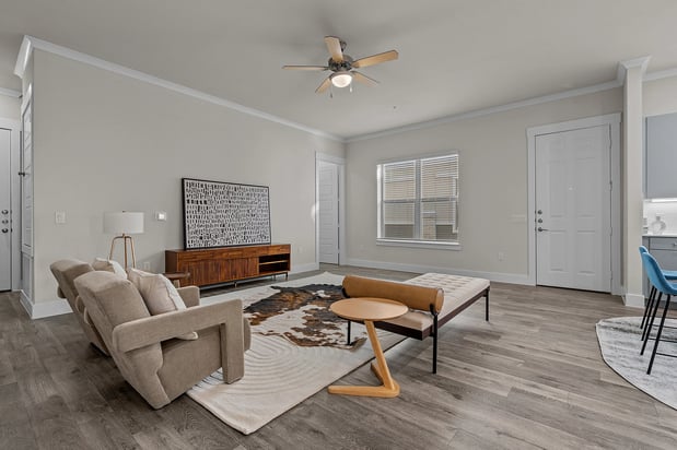 Images Luxe of Denton