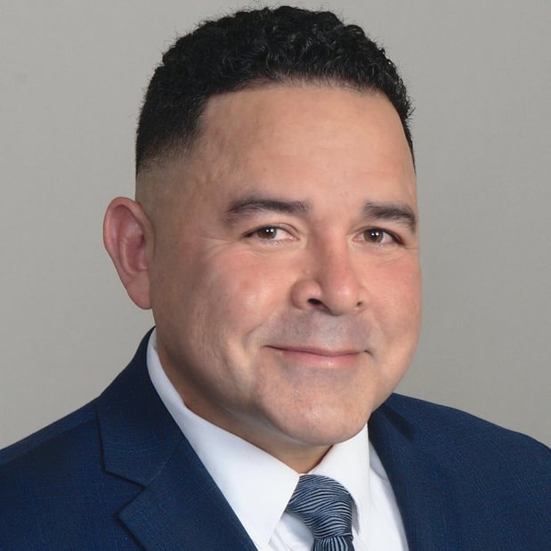 Images Edward Jones - Financial Advisor: Hector Gomez