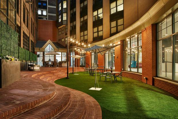 Images Hotel Indigo Cleveland Downtown by IHG