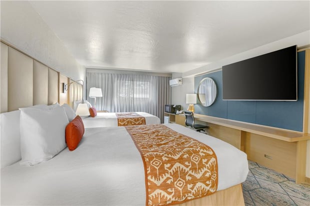 Images Best Western Plus Arroyo Roble Hotel & Creekside Villas