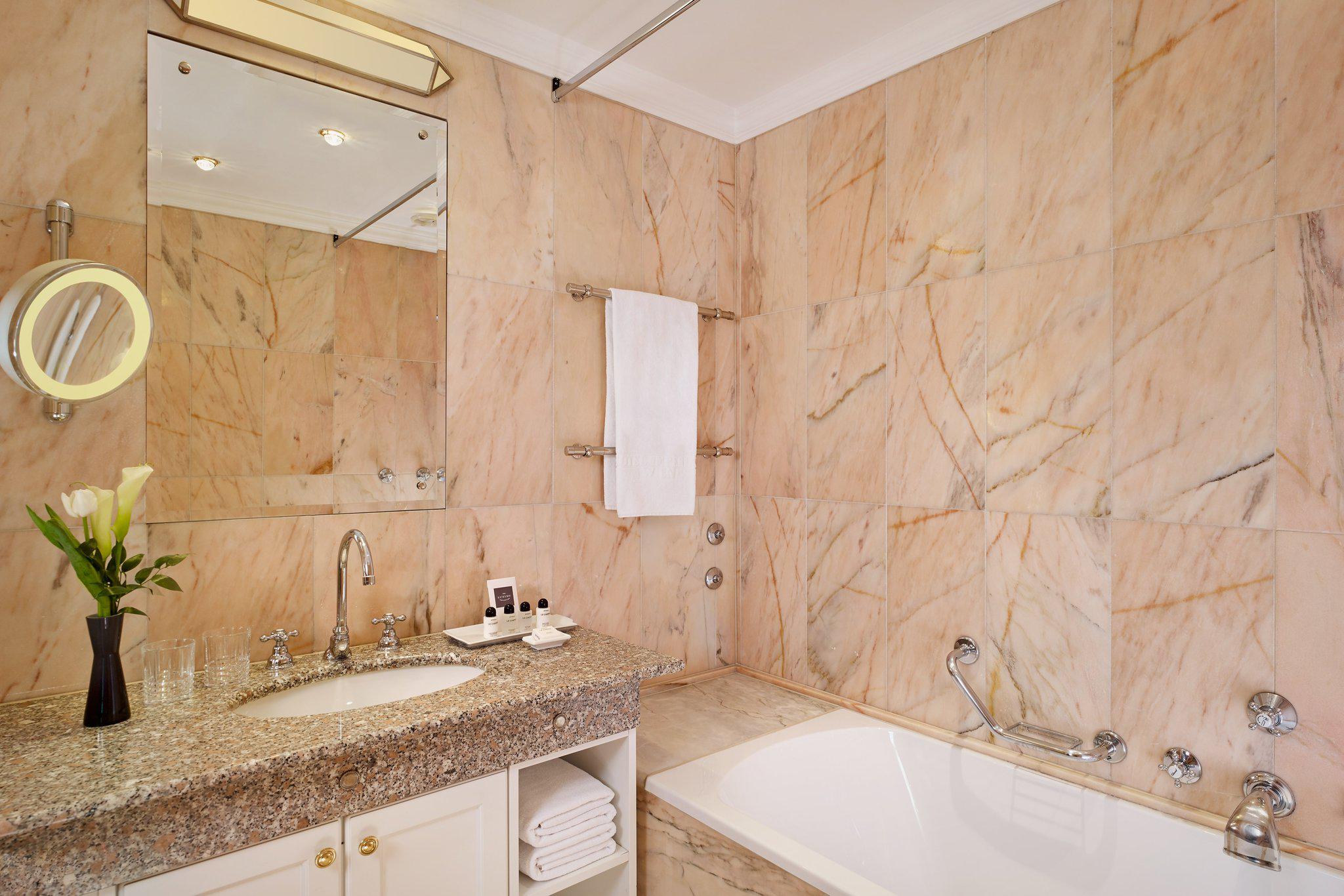 Hotel Imperial, a Luxury Collection Hotel, Vienna, Kaerntner Ring 16 in Vienna