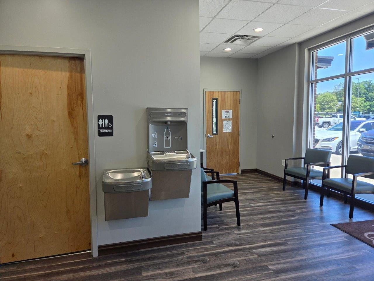 Waiting area, Distinctive Dentistry. Dentist in Irmo, SC. 