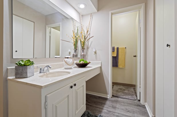 Images The Oaks at Prairie View