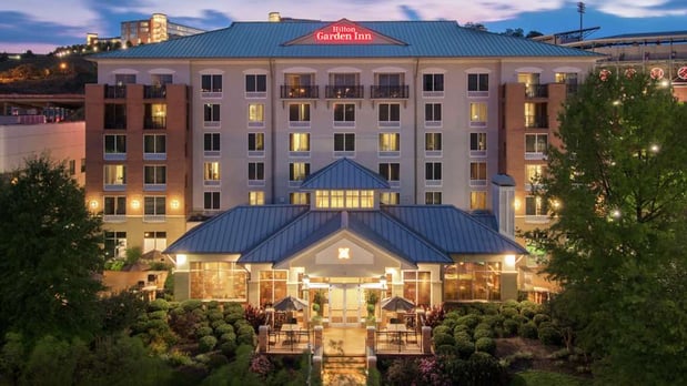 Images Hilton Garden Inn Chattanooga Downtown