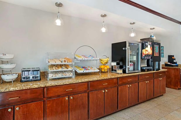 Images Best Western Plus Blue Angel Inn