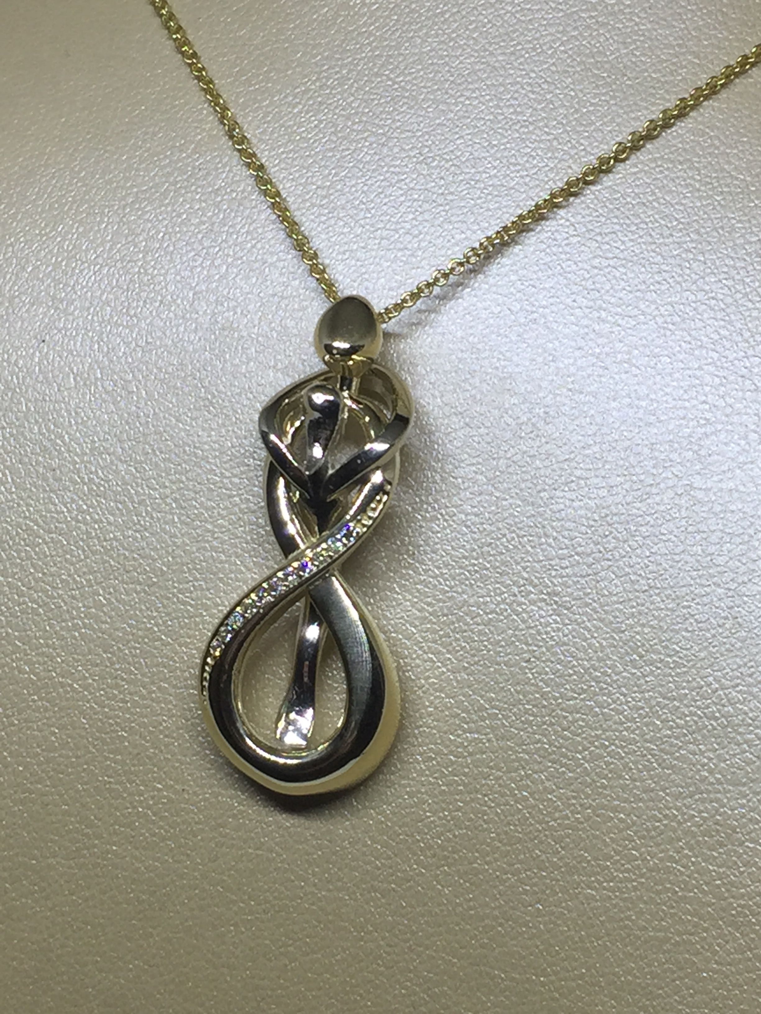 Images Noura's Jewellery