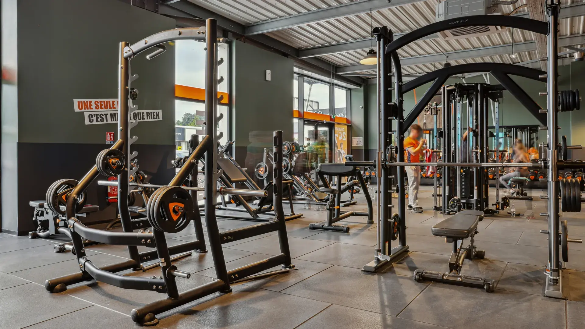 Images Basic-Fit 24/7