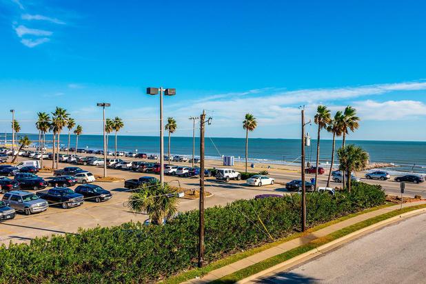 Images Clarion Pointe Galveston Beachfront