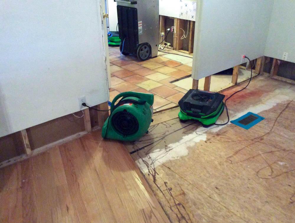 SERVPRO of NorthWest Phoenix/ Anthem is ready to respond to your water damage restoration needs. Our team has the expertise to handle any size disaster. Our services are available 24 hours a day, 7 days a week.