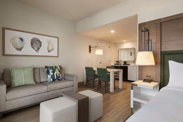 Images Embassy Suites by Hilton Panama City Beach Resort