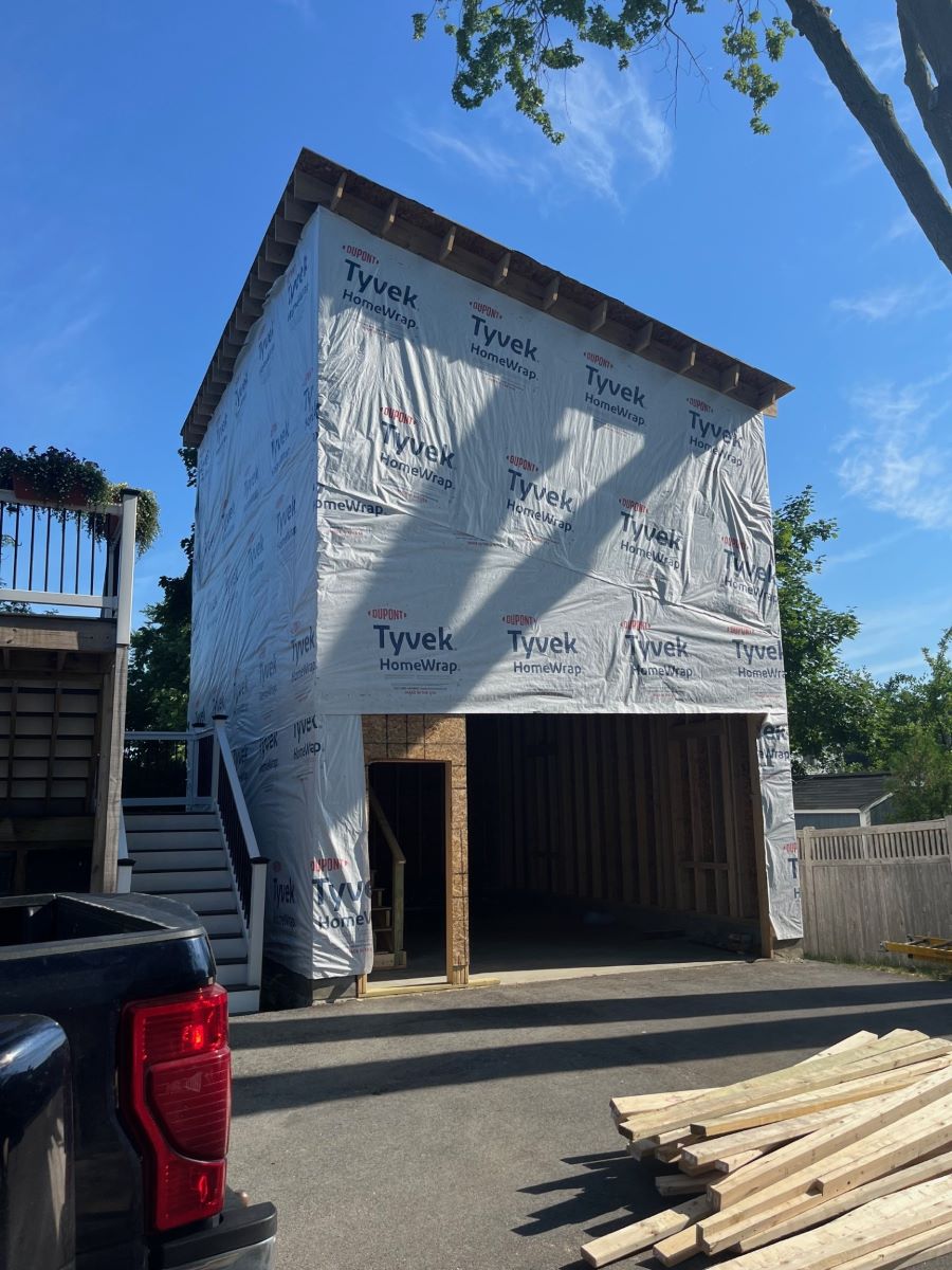 M & Son Construction Image