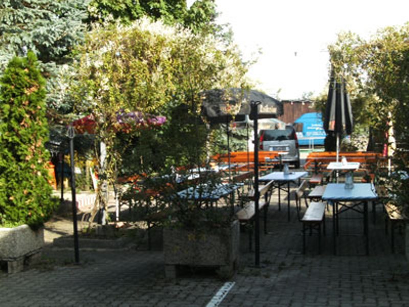 Gaststätte Schnitzelstuben, Hohensteiner Straße 6 in Ahorn