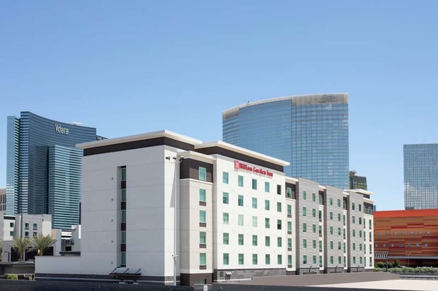 Images Hilton Garden Inn Las Vegas City Center
