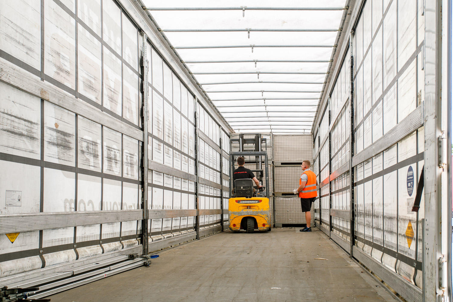 SüdDeutsche Lagerlogistik GmbH, Himmelweiler 7/1 in Ulm