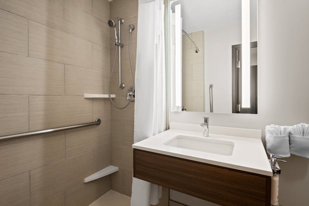 Images Holiday Inn & Suites Albuquerque Airport by IHG