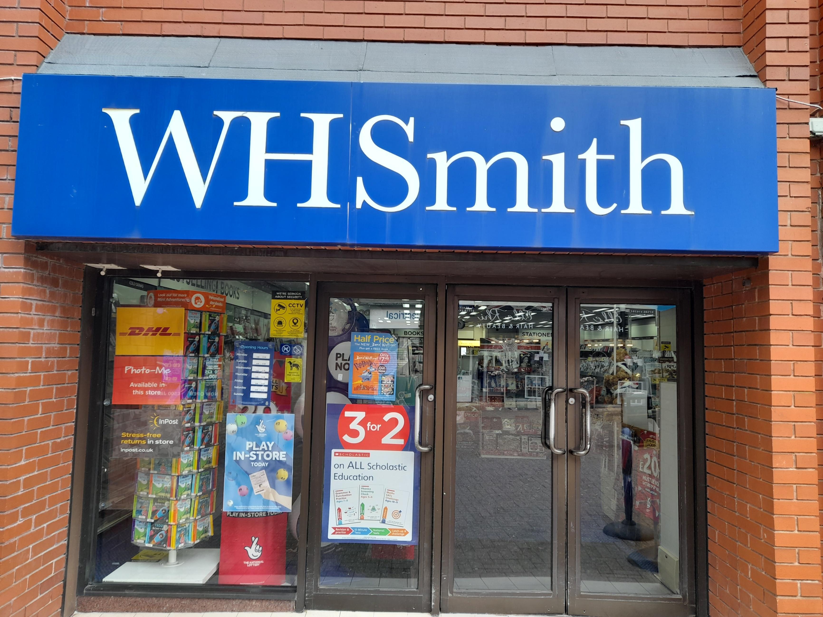 Images DHL Express Service Point (WHSmith Halesowen)