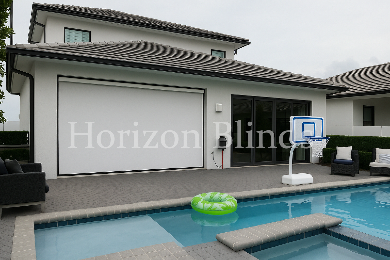 Blinds 
Indoor and Outdoor 
Call us to schedule your FREE estimate at (786) 597-1085. 