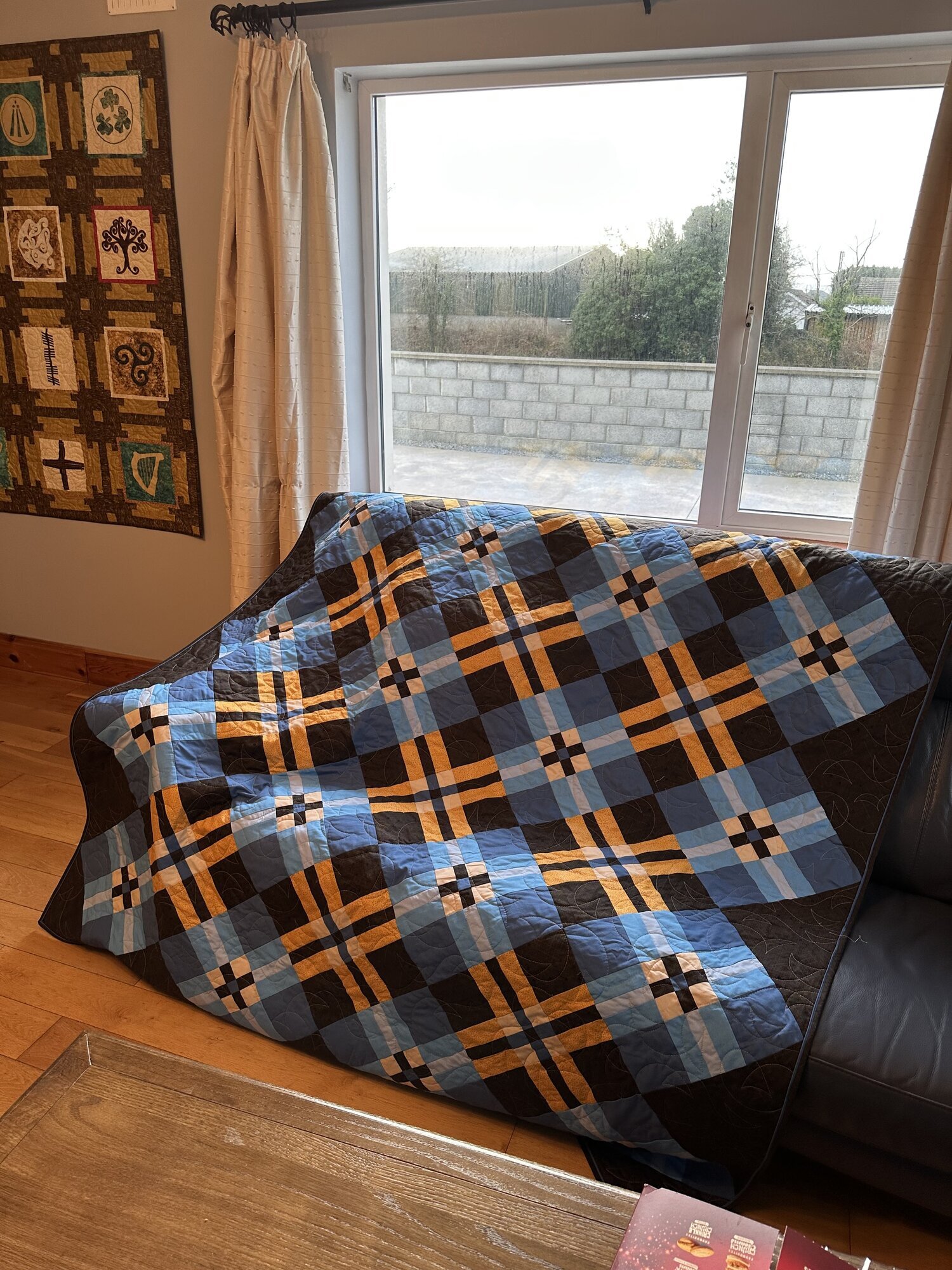 Bilder The Basement Sewing Room Inh. Martina Benz