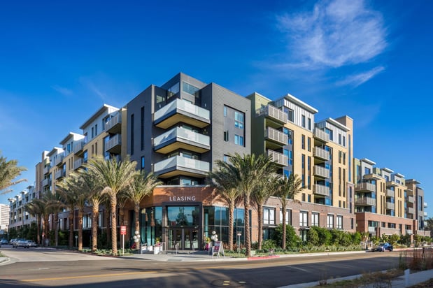 Images Metropolis Apartments