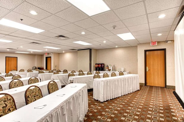 Images Hampton Inn & Suites Chicago Addison