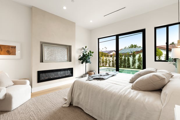 Images Shira Dunn, REALTOR