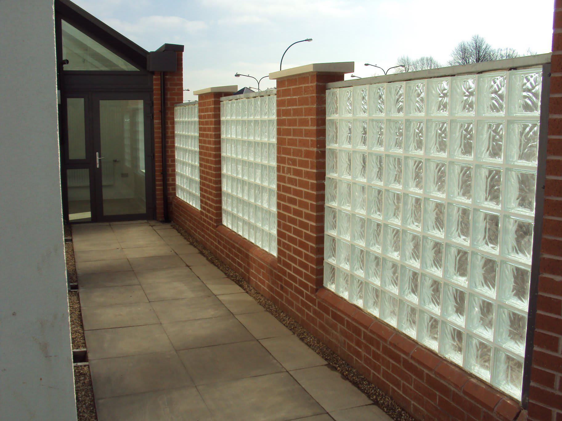 Glass Block Installations Ltd Harlow 01992 700989
