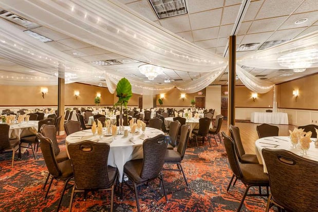 Images Best Western Plus White Bear Country Inn