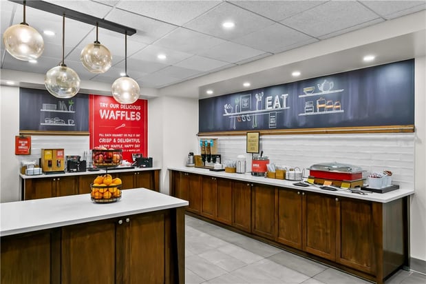Images Hampton Inn & Suites Baltimore/Woodlawn