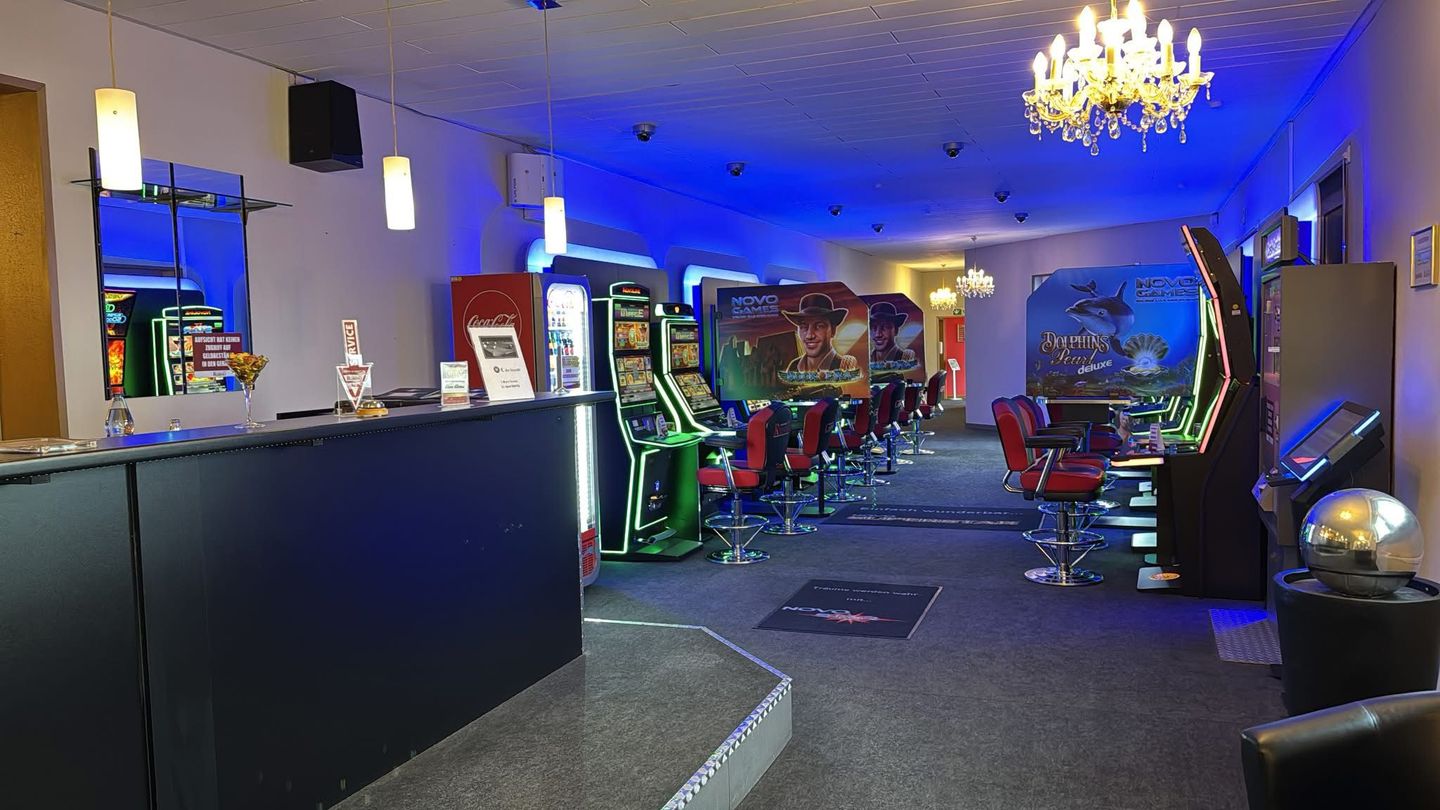 Bilder Spielhalle Multiplay Arnstein