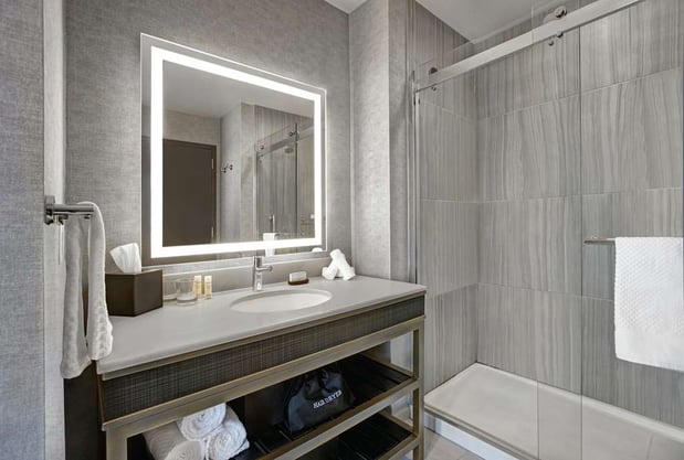 Images Embassy Suites by Hilton Rockford Riverfront