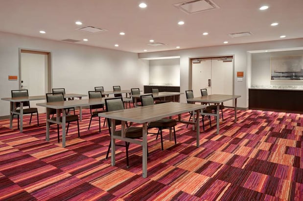 Images Home2 Suites by Hilton Eau Claire South
