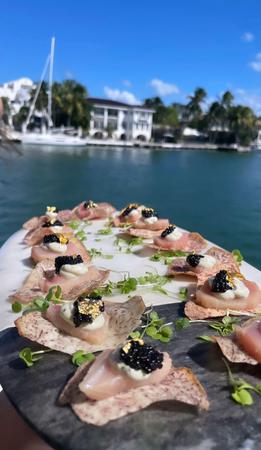 Images Yacht Luxe Miami Charters