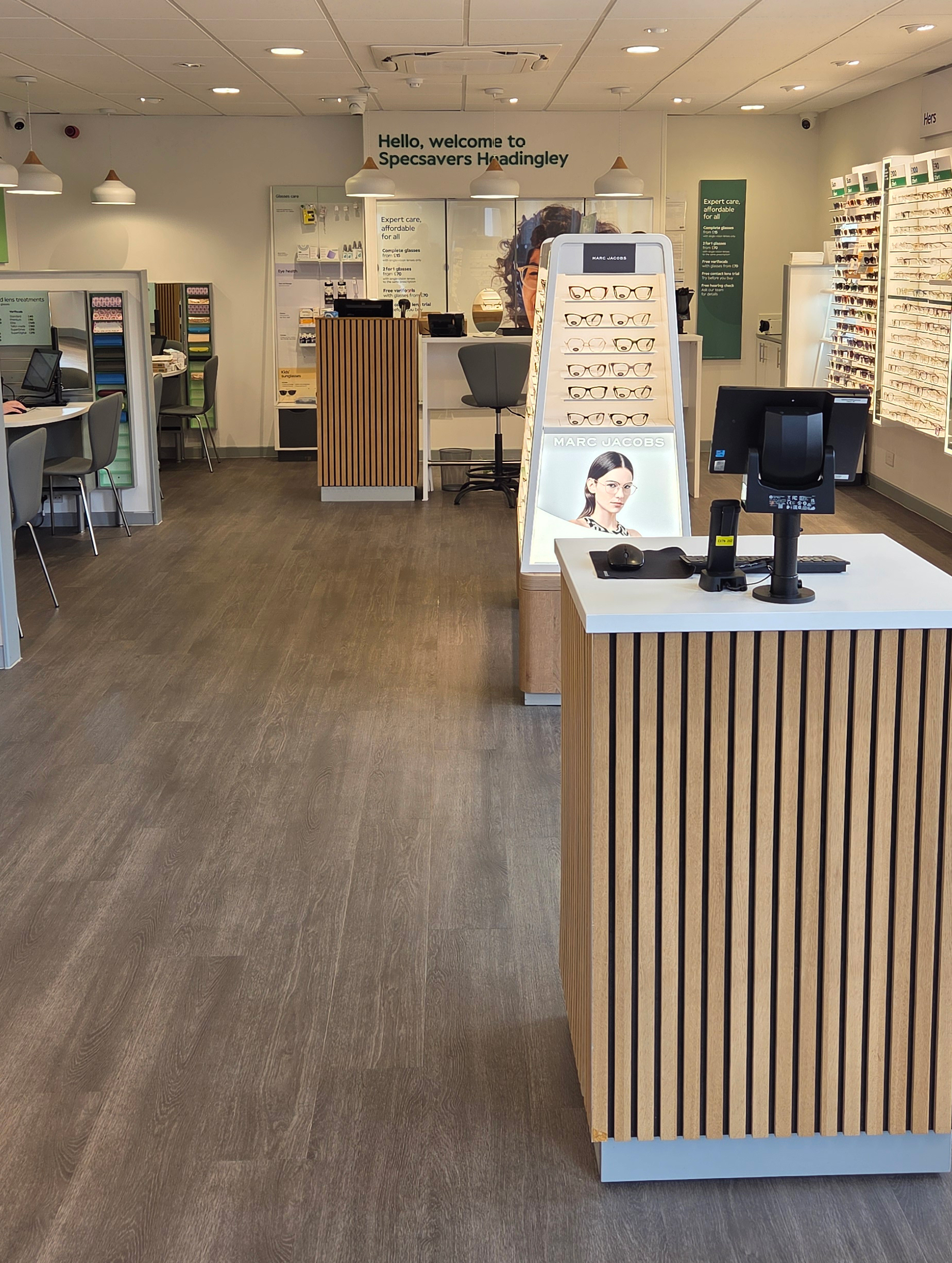 Specsavers Opticians and Audiologists - Headingley