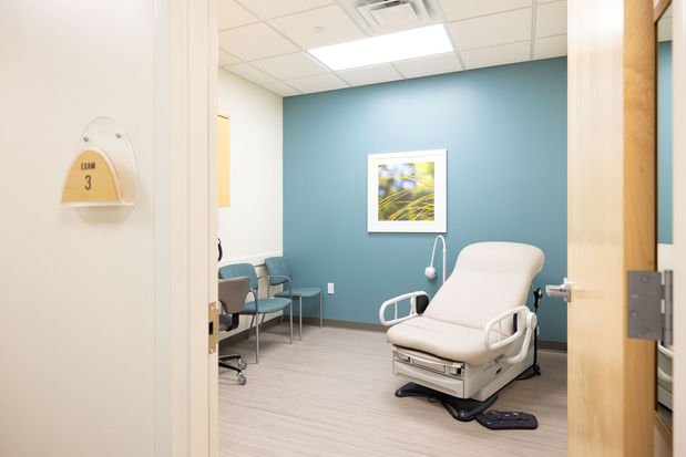 Images Allina Health Lakeville North Clinic