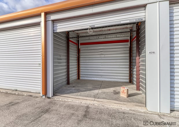 Images CubeSmart Self Storage