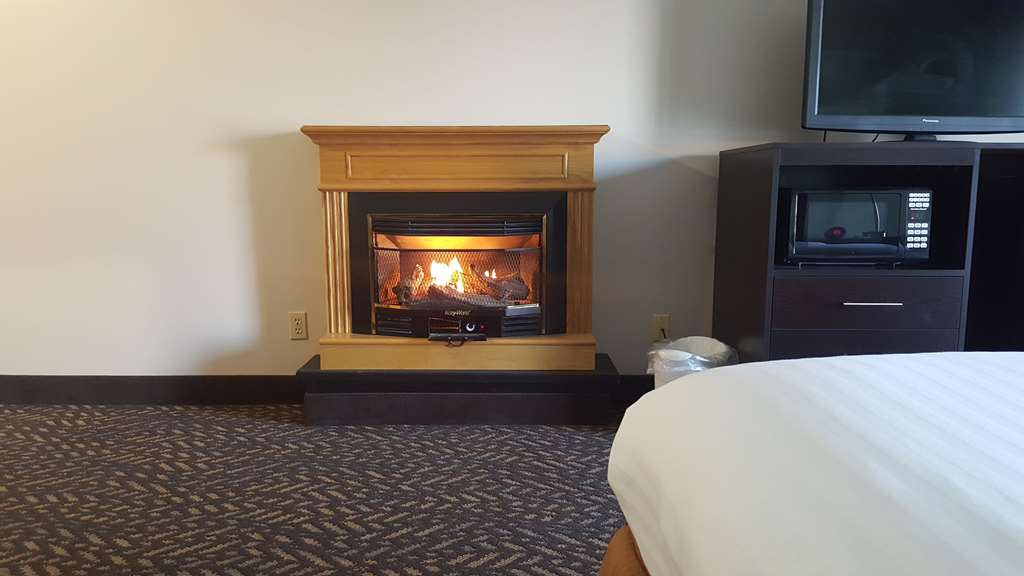 King Whirlpool Room