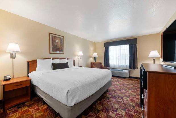 Images Best Western Laramie Inn & Suites