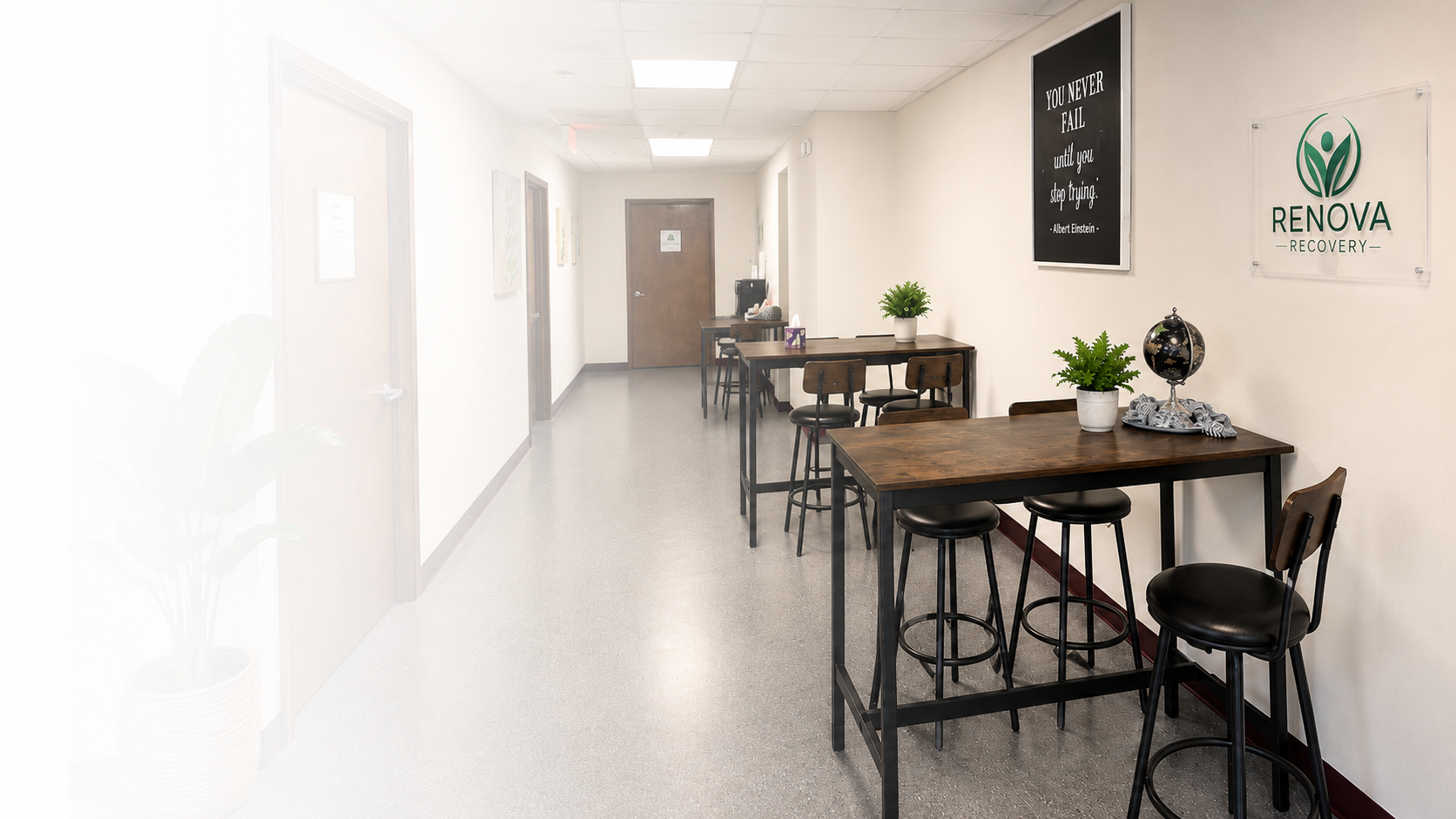 renova-recovery-client-lounge-bonding-area-brick-nj.webp