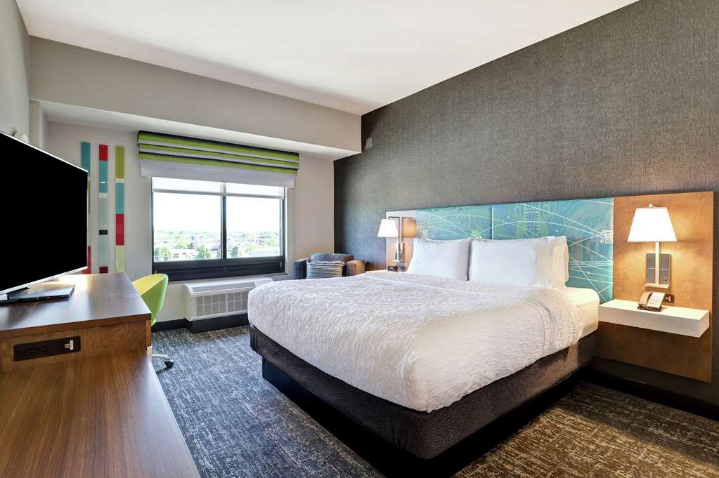 Guest room amenity Hampton Inn by Hilton St. Catharines Niagara St. Catharines (905)934-5400